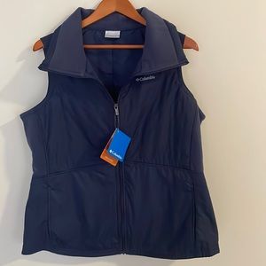 COLUMBIA NWT OMNI SHADE VEST XL